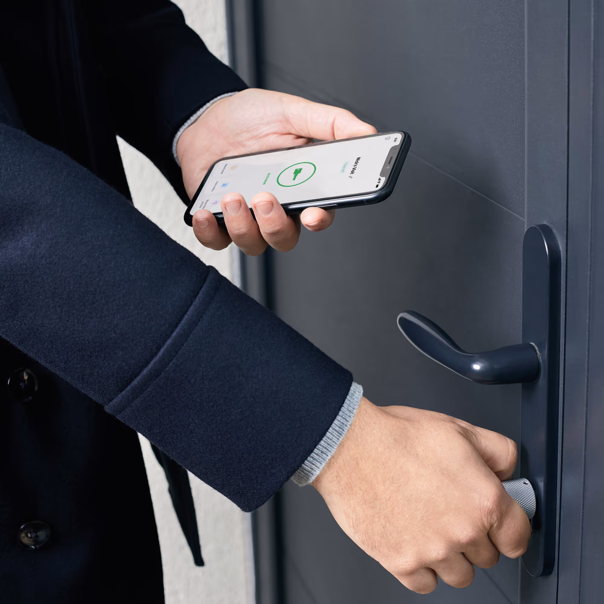 Multiply the options, your smartphone becomes a second key.