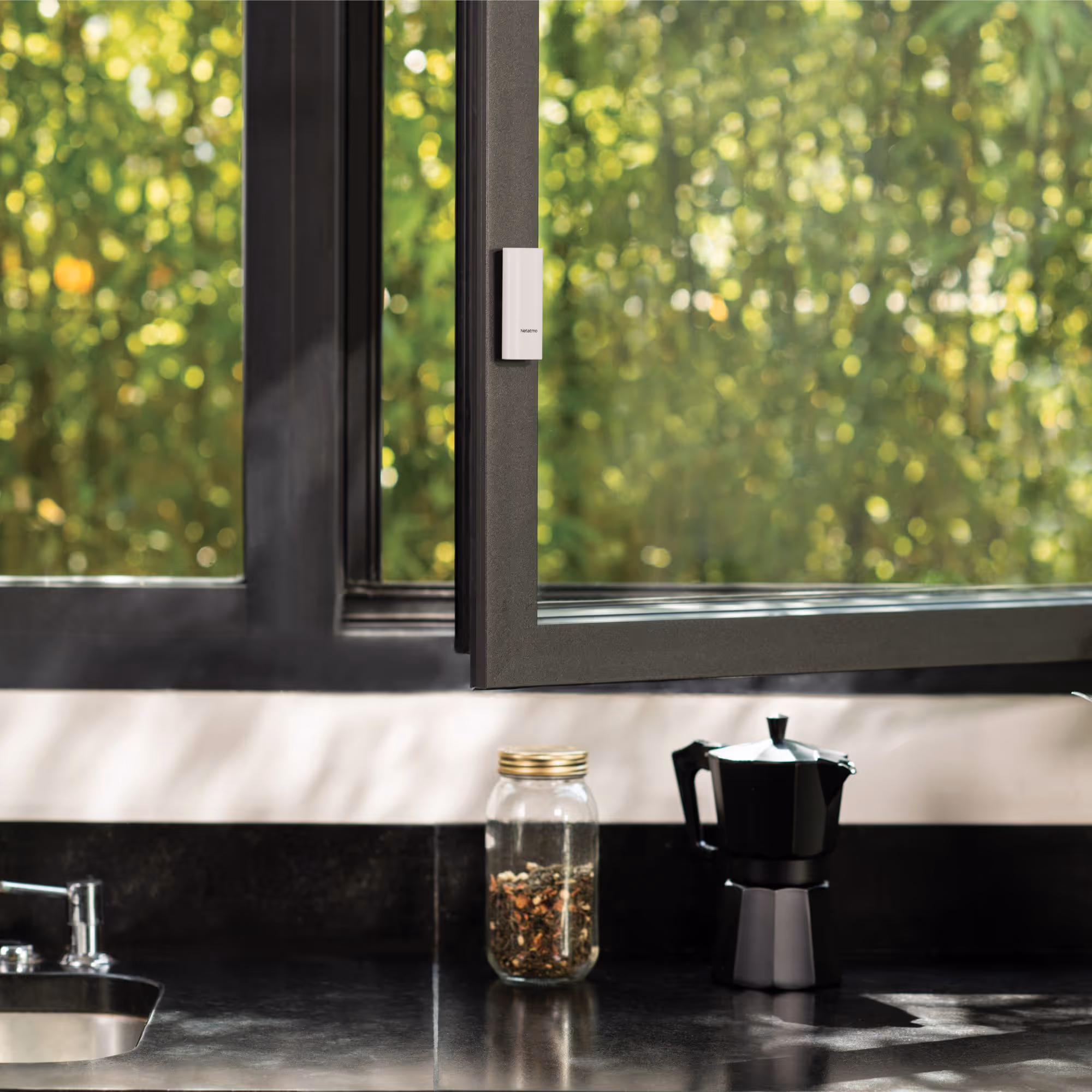 Watch over your interior in real time.